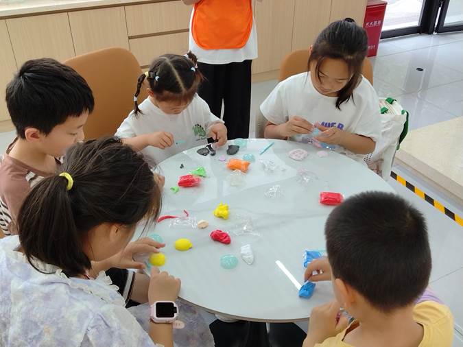 图示, 示意图

中度可信度描述已自动生成:ver1